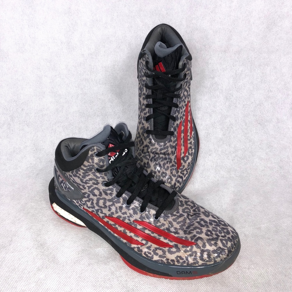 Adidas-Crazy Light Boost-Basketball Shoes